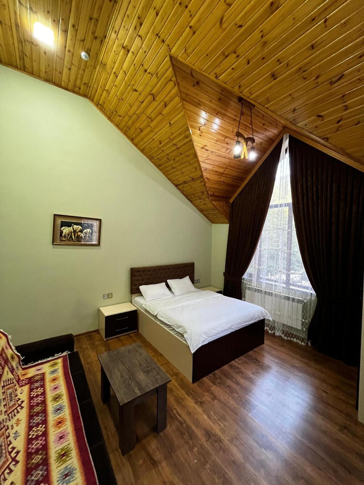 Quba Ugur Hotel Екстериор снимка