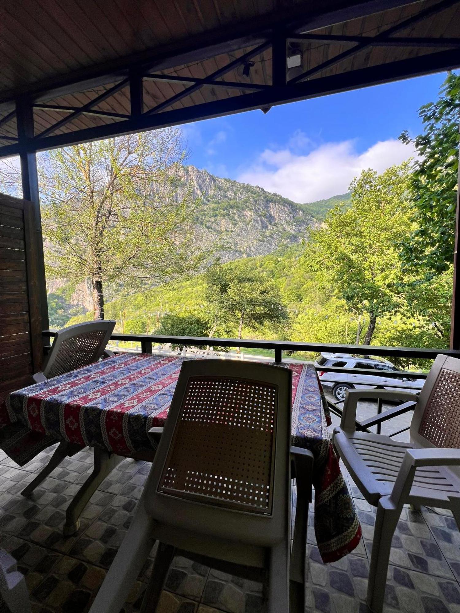 Quba Ugur Hotel Екстериор снимка